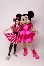 Păpușa Minnie Mouse - imagine 5